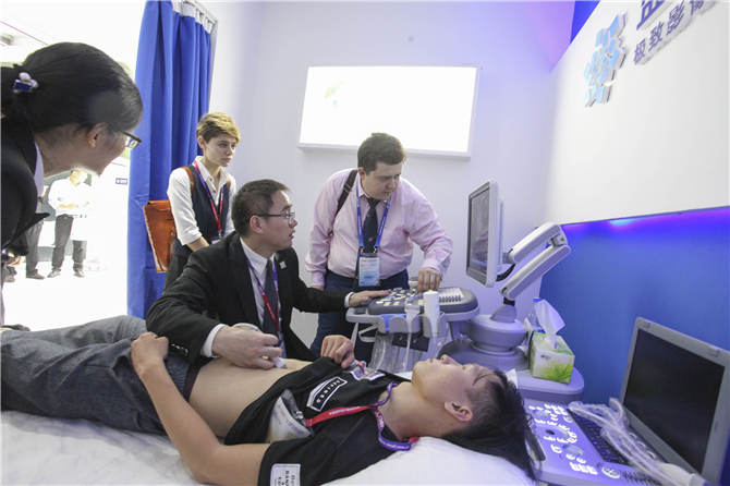 Ultrasound examination room: Optimized images
