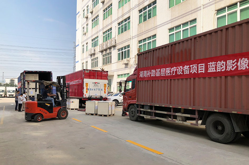  Delivery of first batch of equipment  